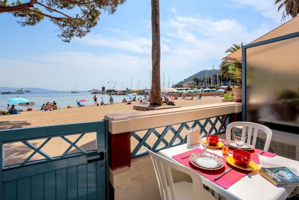 French Riviera 1 Bedroom On The Beach Facing Cannes Théoule-sur-Mer Exterior foto